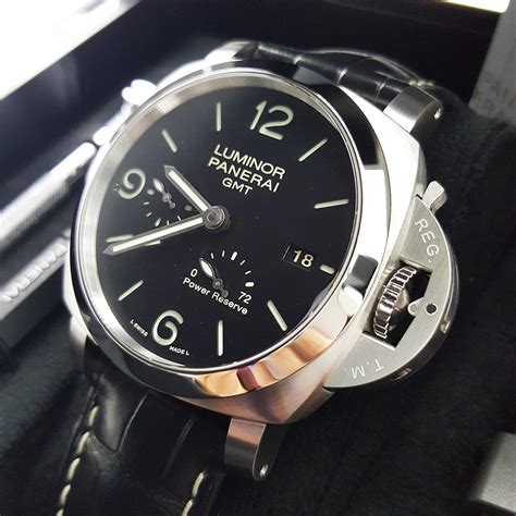 panerai luminor acciaio|panerai luminor automatic with date.